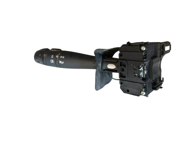 Ручка стеклоочистителей 901057666, 9010576380 Dacia Sandero