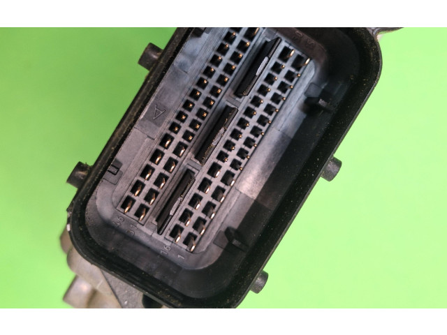 Řídící jednotka 03L906018DC, 03L907309AE Volkswagen Caddy 2013