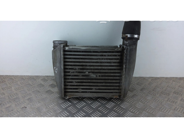 Интеркулер  077145806F   Audi RS6 4.2