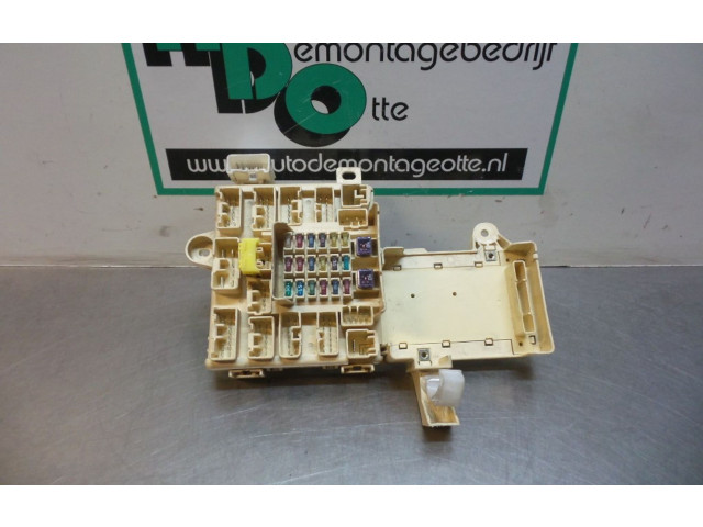 Блок предохранителей     Lexus IS 200-300    