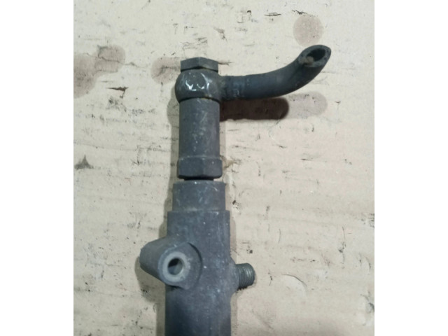 Топливная рампа 30622085, 000448   Volvo XC90  