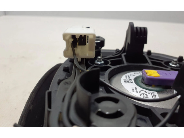 Подушка безопасности водителя 985103942R   Renault Trafic III (X82)