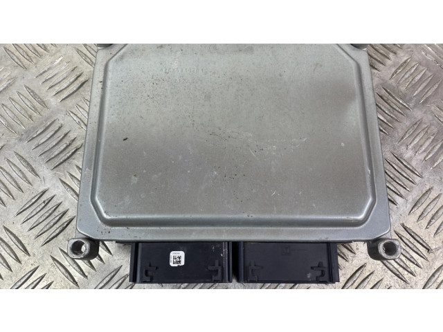 Блок управления двигателя 68402685AB   Jeep Compass