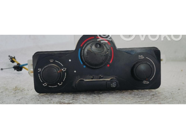 Блок управления климат-контролем 69597003   Renault Clio III