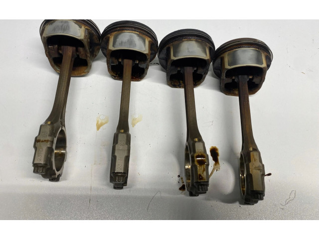  Поршень с шатуном  G4FA  KIA Pro Cee'd II  