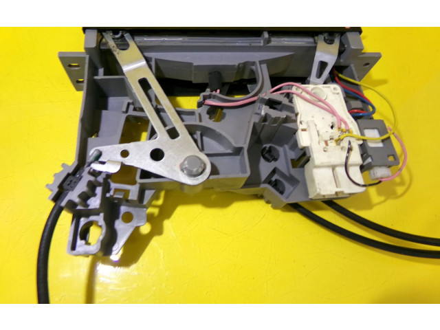 Блок управления климат-контролем HBG2WA Mazda 323