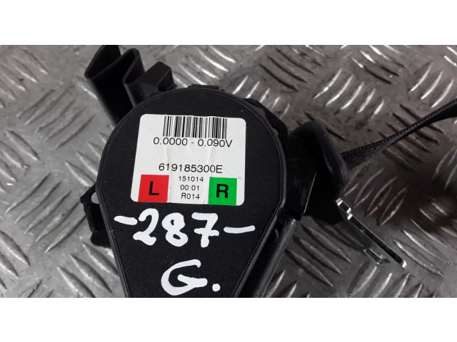 Задний ремень безопасности