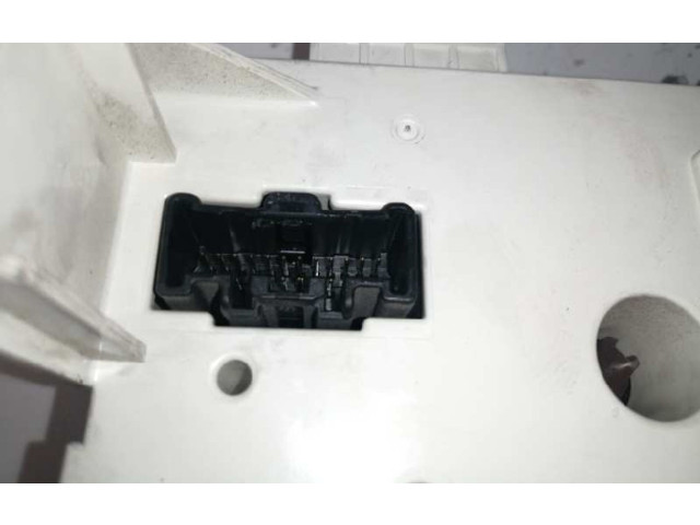 Блок управления климат-контролем CD98, K1900CD98   Mazda 5