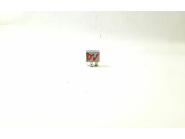 Руль Audi A4 Allroad - года 141951253B, 20240072