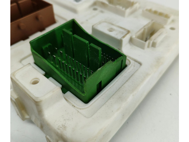 Блок комфорта 32254021, 32254021AA Volvo XC90