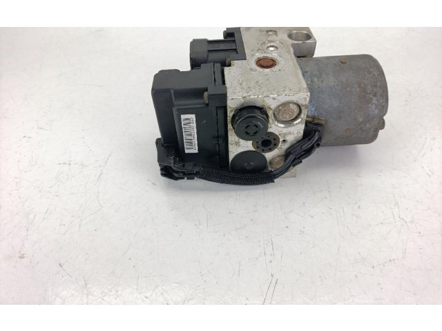 Jednotka ABS 47660VK310 Nissan PickUp 2002