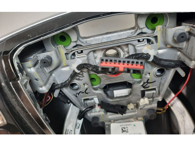 Volant Cadillac Escalade IV 2018 84310985