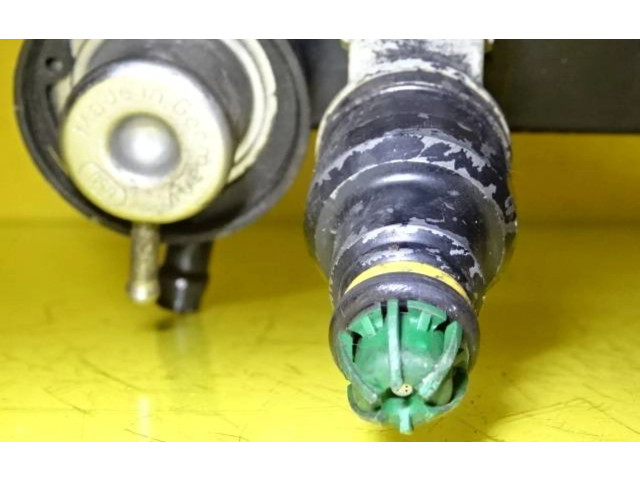 Vstřikovací lišta 0280150414, 0280160503 BMW 3 E36 pro benzínový motor 2.0