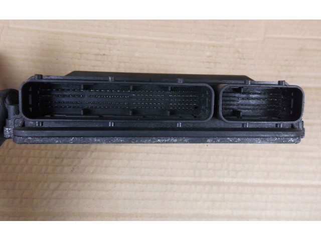 Zpětné zrcátko Mazda 3 III 2018 P5CB18881, P5CB