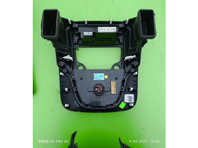 Блок управления климат-контролем 972501K070GU   Hyundai ix20