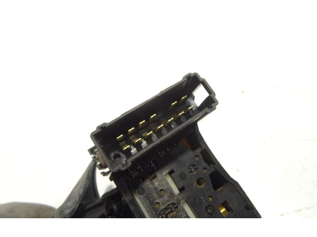 Ручка стеклоочистителей 6001551358 Dacia Logan I