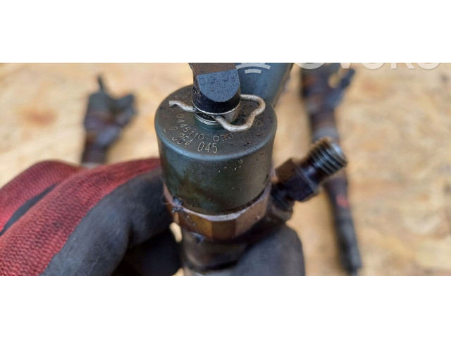 Топливная рампа QQQQQQQQQQQ   Rover 75  