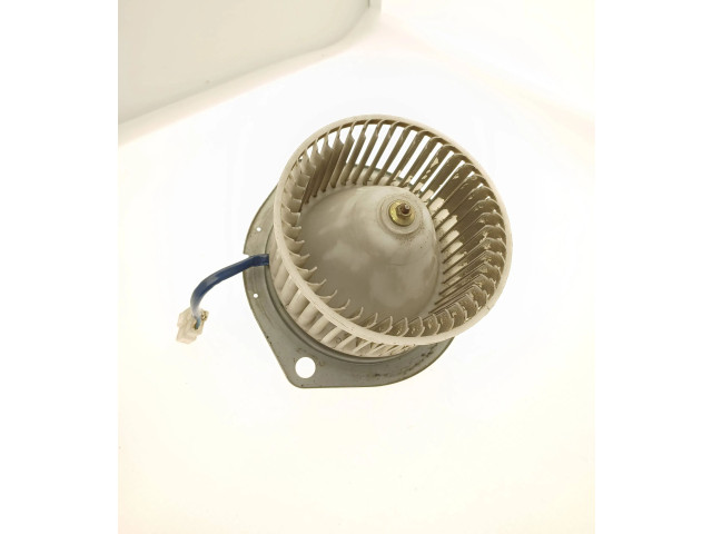 Вентилятор печки Mitsubishi Pajero