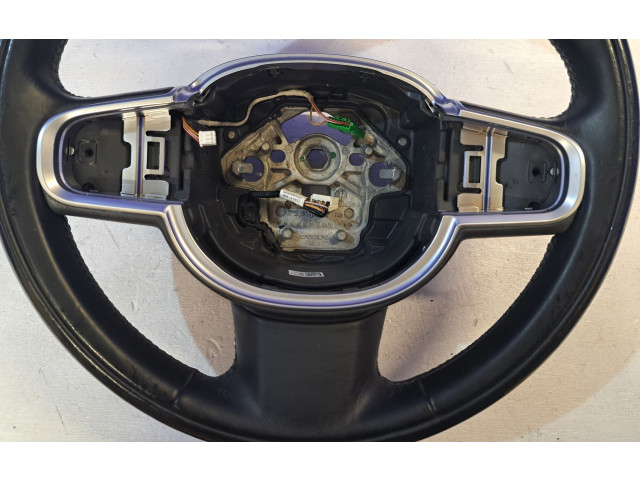 Руль Volvo XC90  2014 -  года 39825348, 31407817      