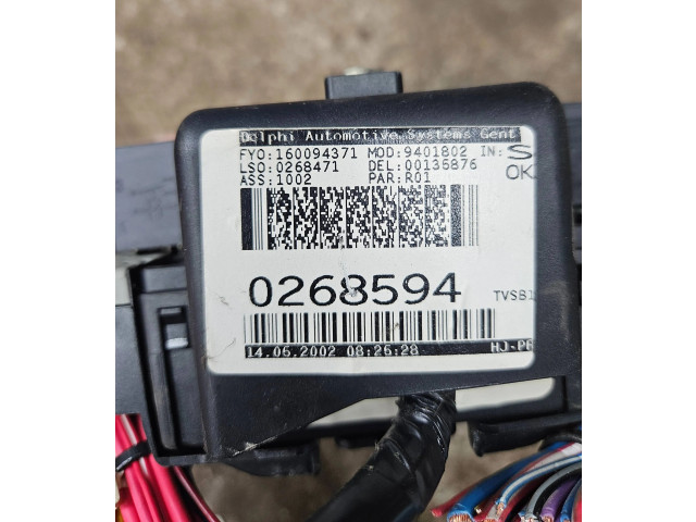 Блок предохранителей  8688153, 02W184   Volvo V70    