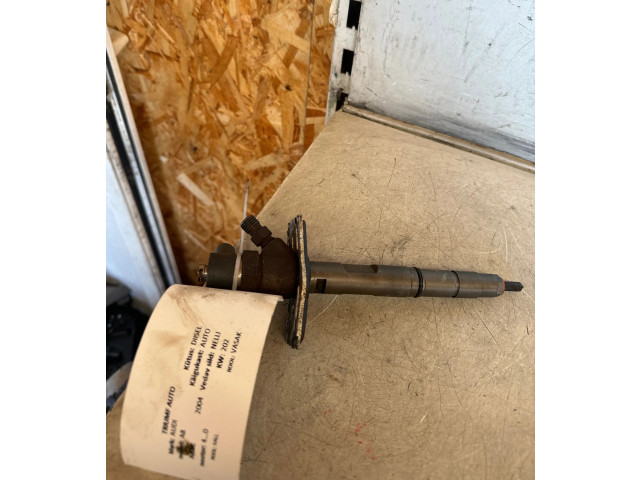 Vstřikovač 0445110158   Audi A8 S8 D3 4E     