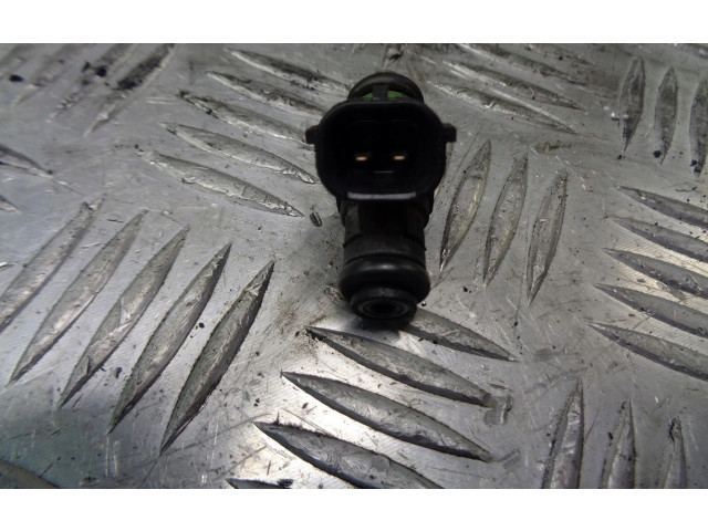 Форсунка 03E906031 Skoda Fabia Mk1 (6Y)