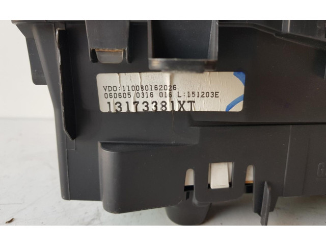 Панель приборов 13173381XT Opel Meriva A