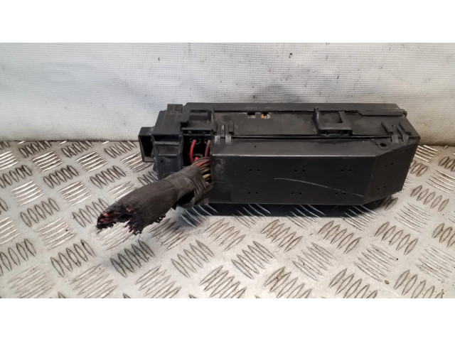 Блок предохранителей 56050787AE Jeep Grand Cherokee (WK)