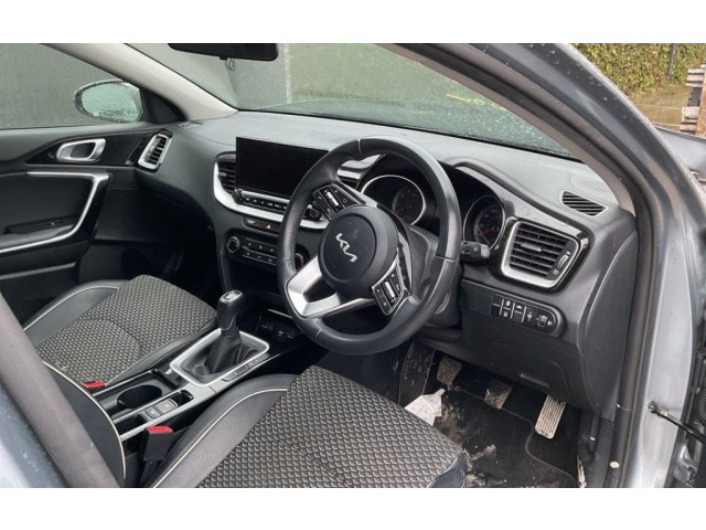 Блок подушек безопасности 95910J7000, 95910J7000   KIA Xceed