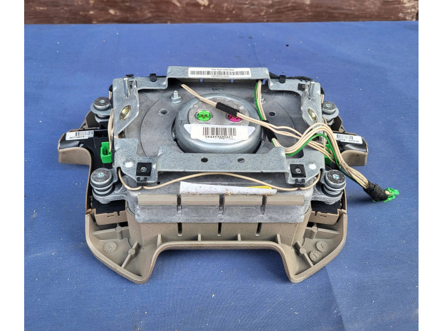 Подушка безопасности водителя 30710273 Volvo S80