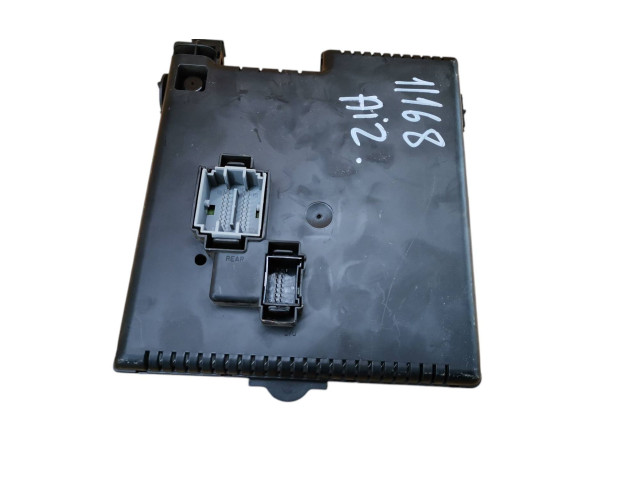 Блок предохранителей 30728512, 28017881   Volvo XC90    