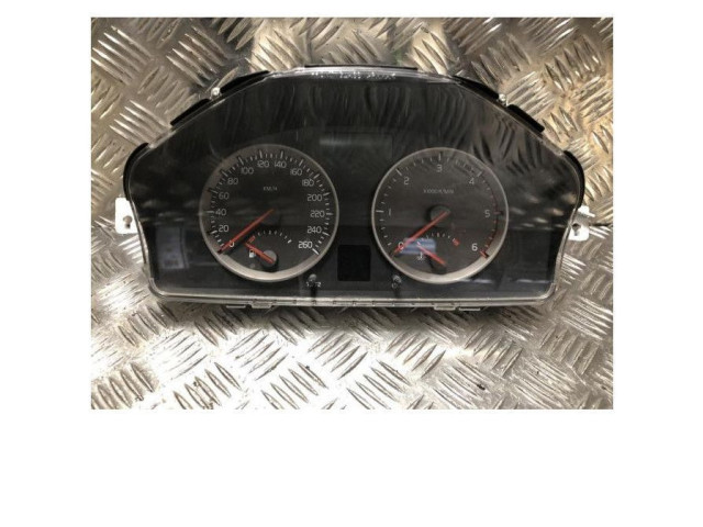 Панель приборов 8602881, 8602881   Volvo C30       