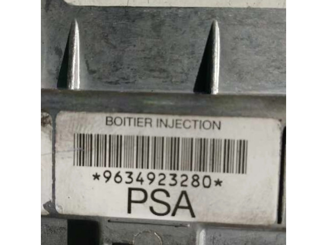 Блок управления двигателя 9634923280   Citroen Xsara