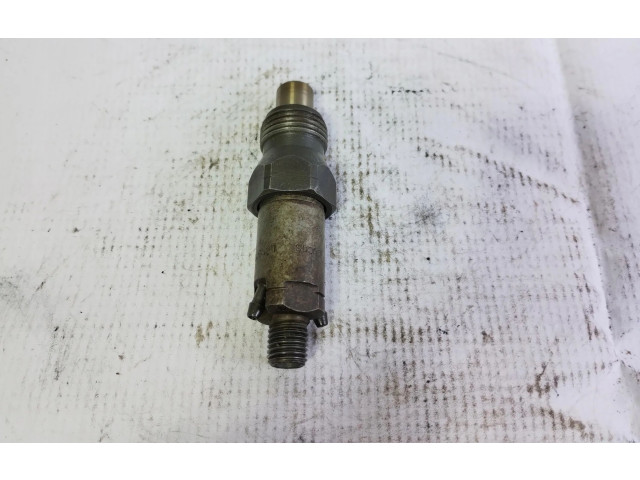 Форсунка LCR6735401D    Mitsubishi Carisma   