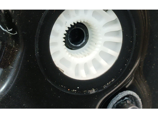 Передний електрический механизм для подъема окна без двигателя     1C0837755D    Volkswagen New Beetle 