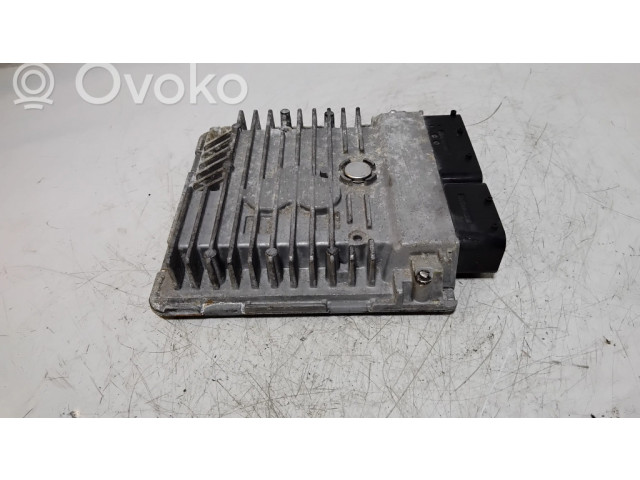 Блок управления двигателя 03L906023JT, 03L906023JH Skoda Yeti (5L)
