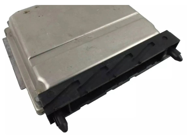 Блок управления двигателя 08667710A, 0281010319   Volvo V70