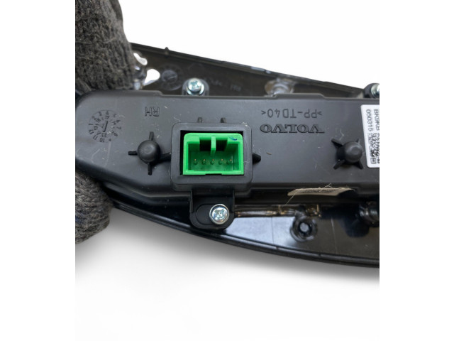 Дисплей 39828071 Volvo XC90