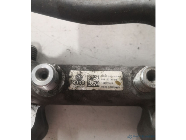 Vstřikovací lišta 059130090 Audi A8 S8 D4 4H