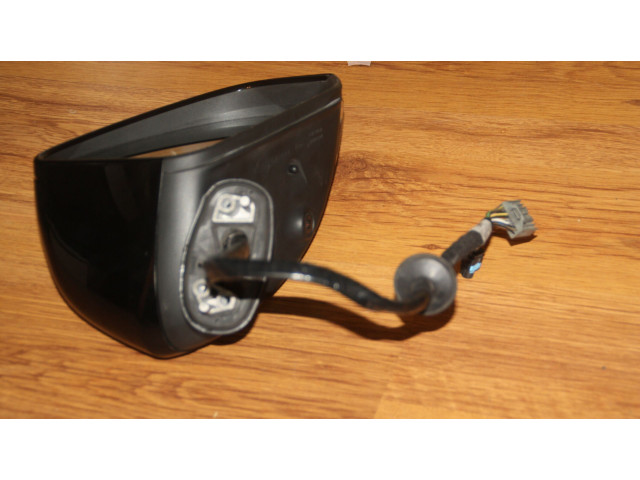 Зеркало электрическое Volvo XC40 - года