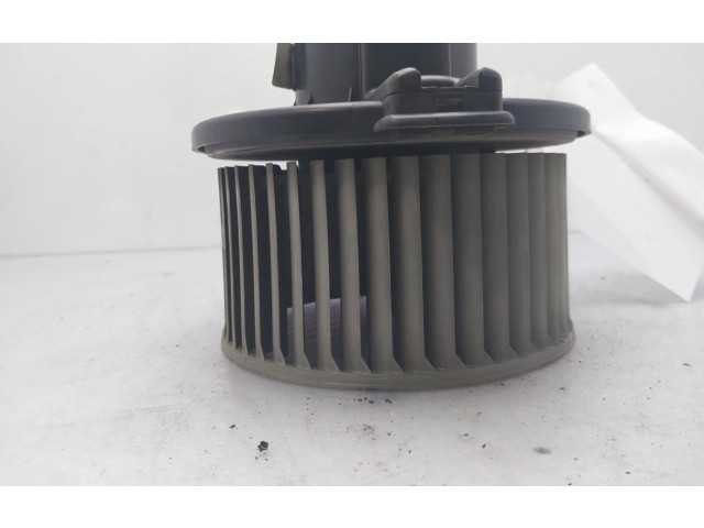 Вентилятор печки    MF0160700260   Mitsubishi Carisma
