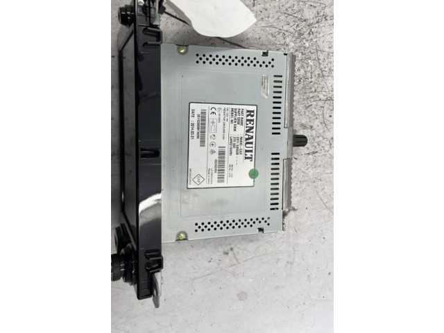 Дисплей Renault Clio IV