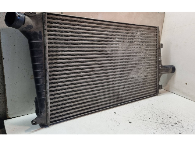 Интеркулер  4B0145805A   Audi A6 S6 C5 4B 