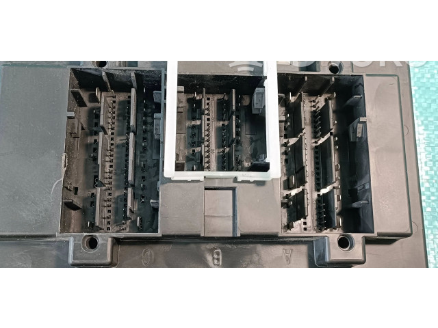 Комфортный модуль 5Q0937084AS, 0175 Skoda Octavia Mk3 (5E)