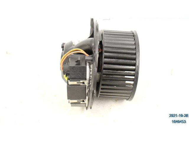 Вентилятор печки    1K1820015Q   Skoda Superb B6 (3T)