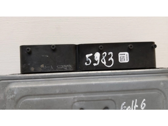 Блок управления двигателя 03L906023H   Volkswagen Golf Plus