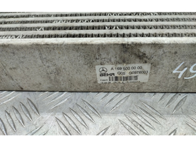 Радиатор интеркулера A1695000000 Mercedes-Benz A W169