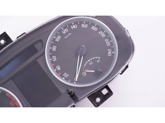 Панель приборов 5J0920840C Skoda Fabia Mk2 (5J)