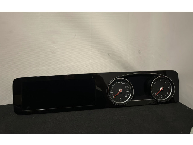 Přístrojová deska Mercedes-Benz E W213 2018 a2135404467
