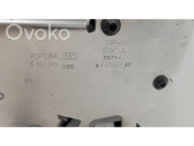 Zámek zadních dveří A43102AB, 3S71   Ford Mondeo Mk III 2001